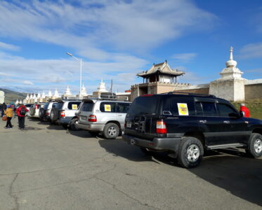 AVENTURAS Y EXPEDICIÓN EN LAND CRUISER TOYOTA 4X4 POR MONGOLIA DEL DESIERTO GOBI CON LAS HERMOSAS DUNAS DE ARENA «MOLTSOG´´ A MONGOLIA CENTRAL CON SAMAR MAGIC TOURS