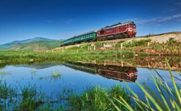 Grandes Viajes en Trenes desde Rusia hacia Mongolia, y a China, desde Ulán Bator a China con Guías Locales Hispano-Parlantes